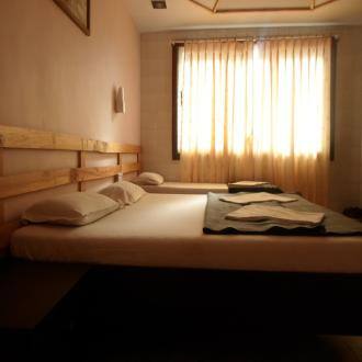Valley View  Bungalow, Mahabaleshwar 4
